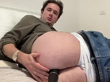 Stripchat Sex Cam of cute_mark
