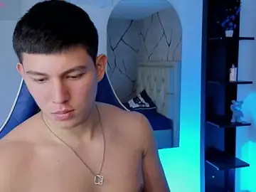Stripchat Live Sex of JamesCr_