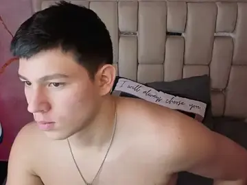 Stripchat Best live sex cam show of JamesCr_