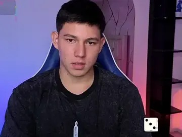 Stripchat Best live sex cam show of JamesCr_