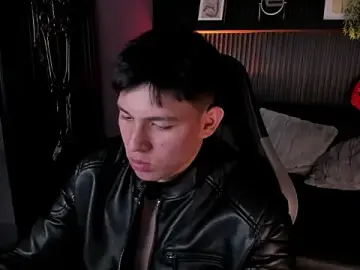 Stripchat Best live sex cam show of JamesCr_