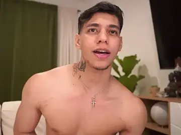 Stripchat Watch Live Sex Cams of Josep_Davies