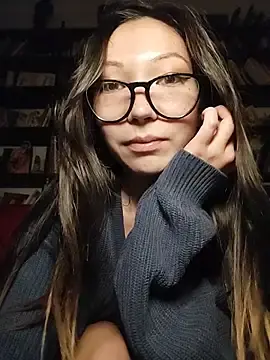 Stripchat Adult Webcam of LoveFoxyQueen