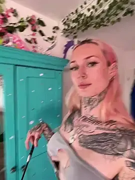 Stripchat Free Porn Cam of Stella-Kink