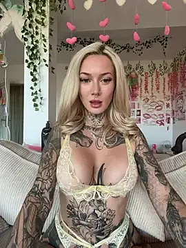 Stripchat Sex Cam of Stella-Kink