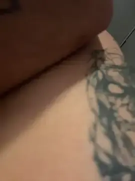 Stripchat Adult Webcams of Rae_Lil_White