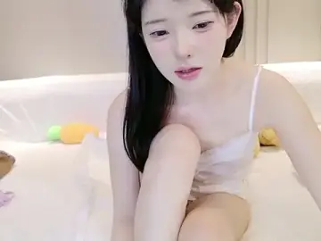 Stripchat Nude Webcam of EnEn_xiaobao