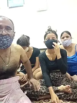 Stripchat Nude Webcam of HoneyHush