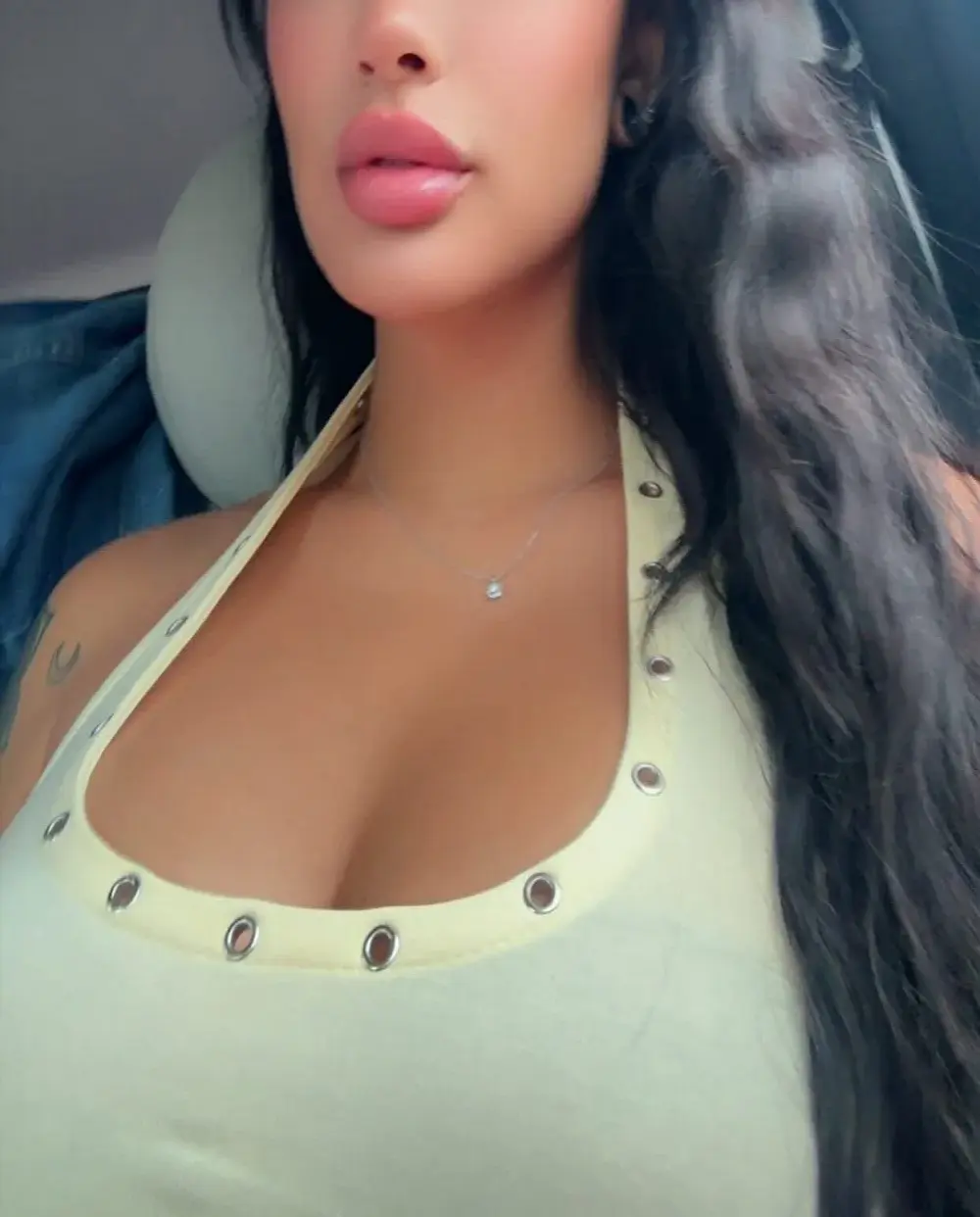 Nina_Pink_