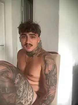 Stripchat Live Sex of picasso_25CM