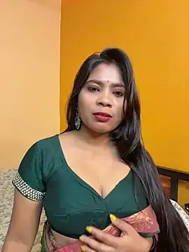 Stripchat Best Webcam of RedQQueen