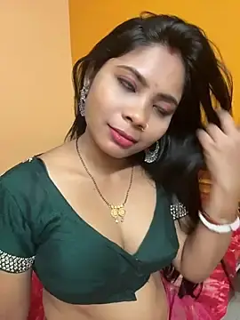 Stripchat Live Sex of RedQQueen