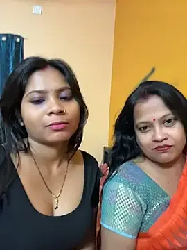 Stripchat Best Webcam of RedQQueen