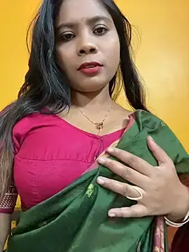 Stripchat Best Webcam of RedQQueen