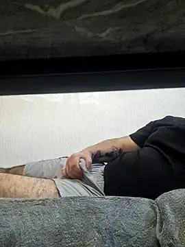 Stripchat Free Porn Cam of Big-Turkish-guy