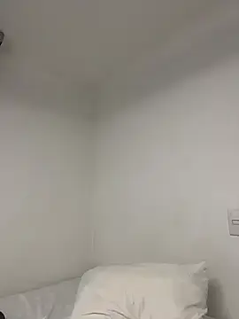 Stripchat Sex Cam of XavierColeman