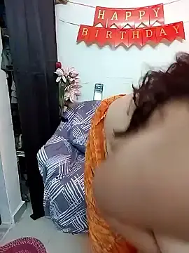 Stripchat Sex Chat of kaamuk_shweta