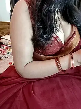 Stripchat Adult Webcams of kaamuk_shweta