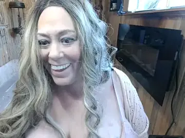 Stripchat Best live sex cam show of BrookeRides