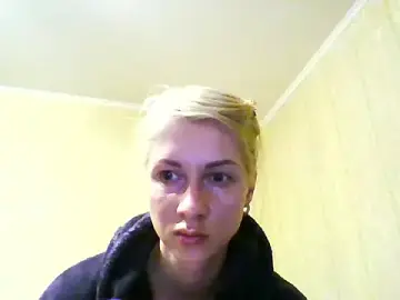 Stripchat Live Sex Cam of SunnyGirl-