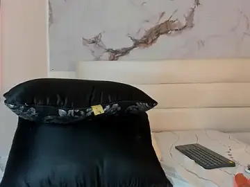 Stripchat Live Porn of emily_lady20