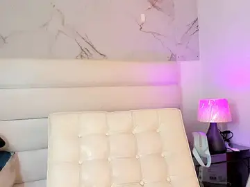 Stripchat Best Webcam of emily_lady20