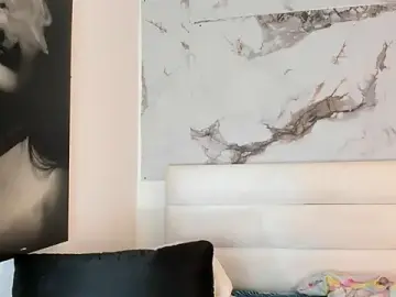 Stripchat Free Live Porn of emily_lady20