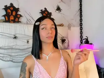 Stripchat Sex Chat of emily_lady20