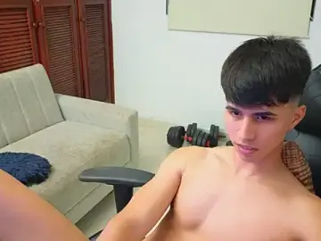 Stripchat Adult Webcam of carl_dixon