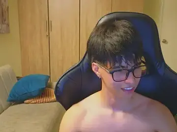 Stripchat Live Sex Cam of carl_dixon
