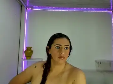 Stripchat Free Porn Cam of rukminilatin