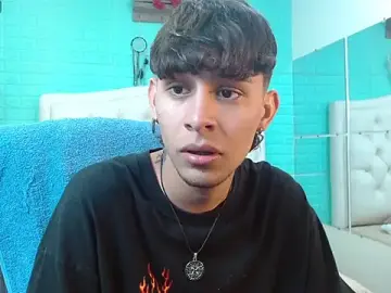 Stripchat Live Sex of DraxBlade09