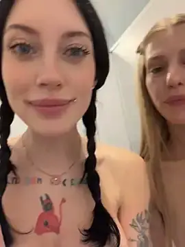 Stripchat Live Sex of Melissa_crazy