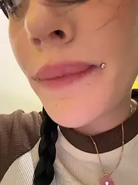 Stripchat Private Sex Chat of Melissa_crazy
