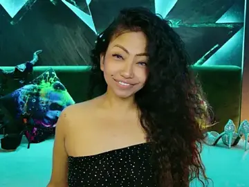 Stripchat Best Webcam of ElyaQuinn