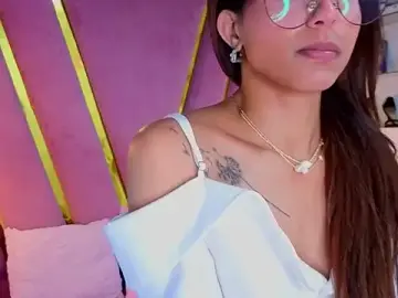 Stripchat Best live sex cam show of EmmyCortez