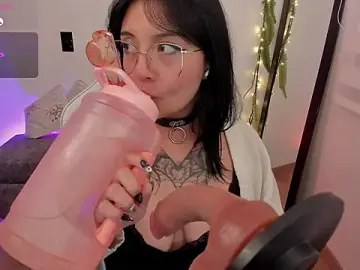 Stripchat Best Webcam of Hannya_moon