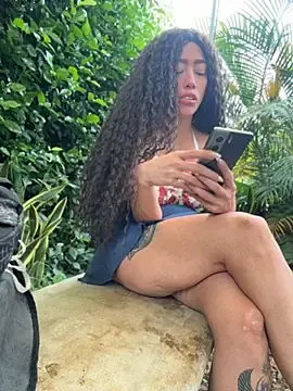 Stripchat Live Sex of roxyrougee