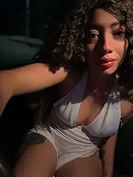 Stripchat Adult Webcam of roxyrougee
