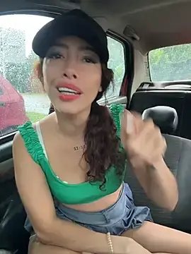 Stripchat Free Porn Cam of roxyrougee