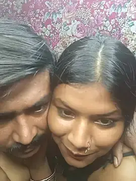 Stripchat Free Porn Cam of Habibmayra206