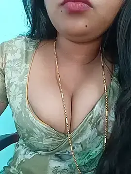 Stripchat Free Porn Cam of Raksitha_kannada