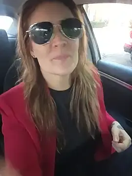 Stripchat Free Live Porn of HollyTattoo