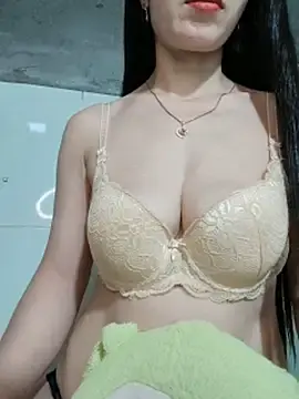 Stripchat Free Porn Cam of Vyvvyy69