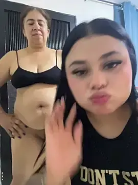 Stripchat Free Live Porn of alissonfernandez_