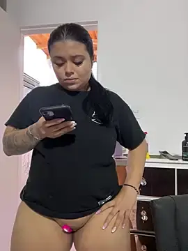 Stripchat Live Porn of alissonfernandez_
