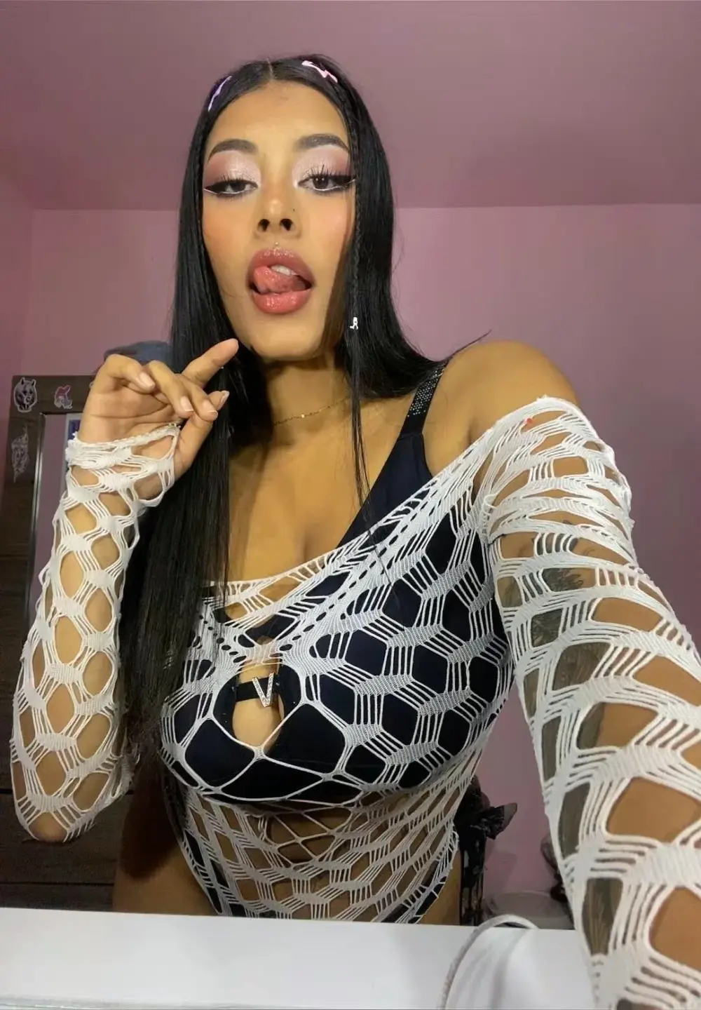 brunette_noova