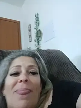 Stripchat Live Sex of marcialoira