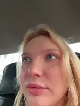 Stripchat Free Porn Cam of AmmyHot