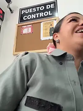 Stripchat Adult Webcam of Ariana-07